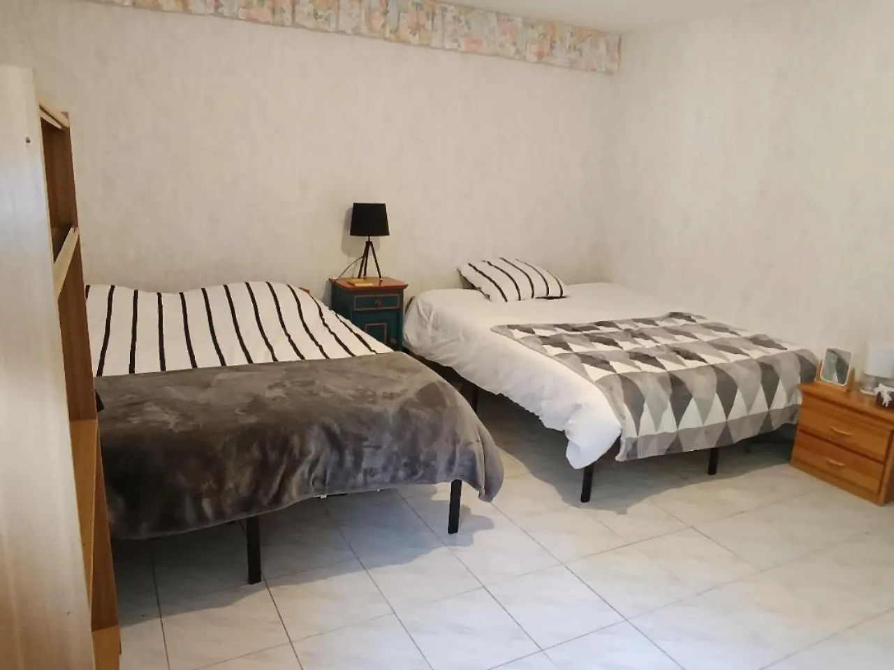 Ainapat Bed and Breakfast Carmaux